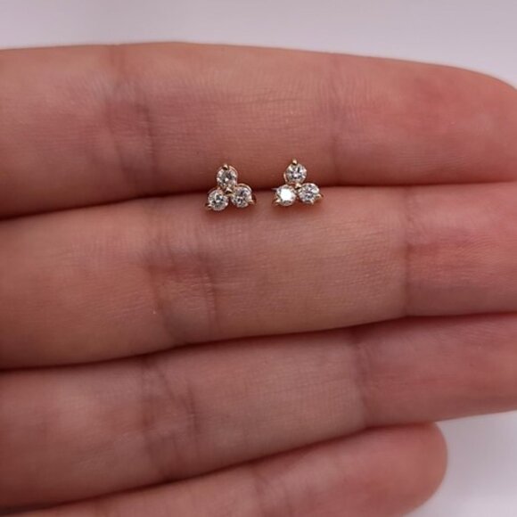 14Kt Gold 0.24 Ct Lab Grown Diamond 3 Stones Diamond Earrings - Picture 4 of 7
